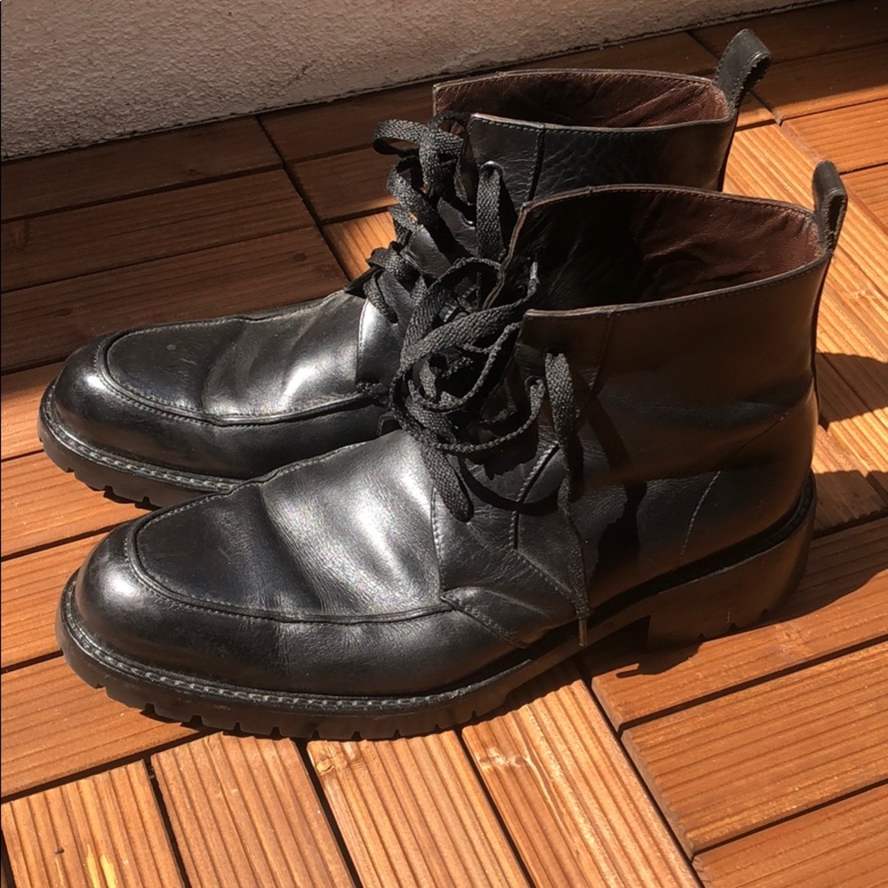 Rare Gianni Versace size 9 boot